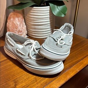 Men's Gray Sperry Boat Shoes